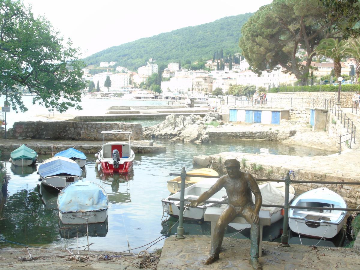 Apartment Enni Opatija Zewnętrze zdjęcie