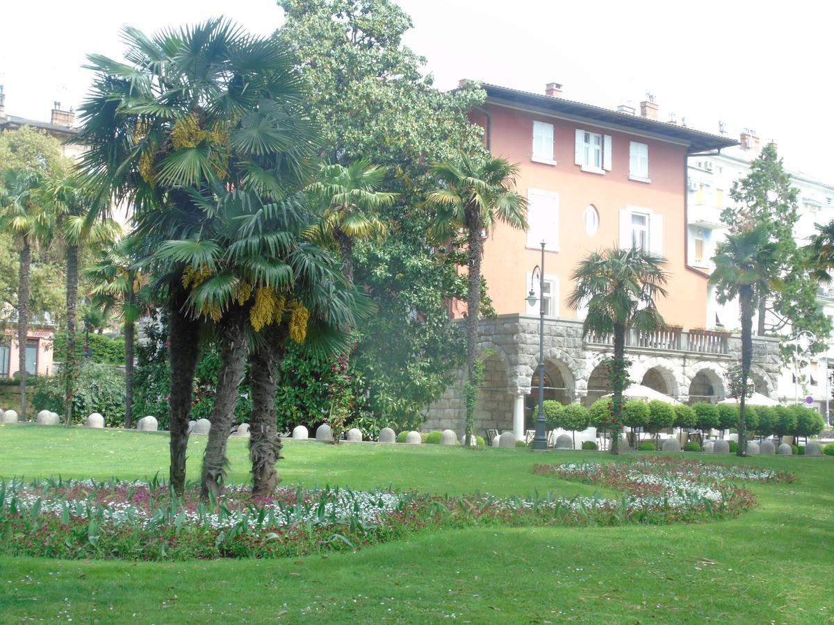 Apartment Enni Opatija Zewnętrze zdjęcie